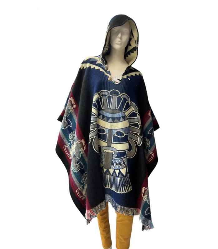 Poncho inca ayahuma , fabriqué artisanalement en Équateur. 70% acrylique et 30% laine d’alpaga.