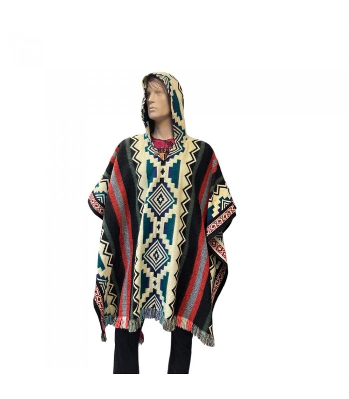 Poncho native motif ethnique, fabriqué artisanalement en Équateur. 70% acrylique et 30% laine d’alpaga, taille unique.