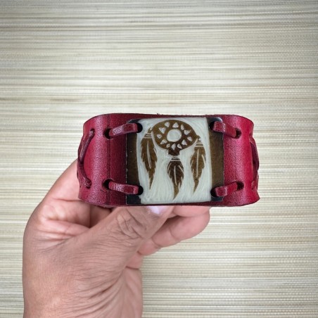 Bracelet en cuir de vachette et tagua de l’Amazonie motif attrape-rêves.