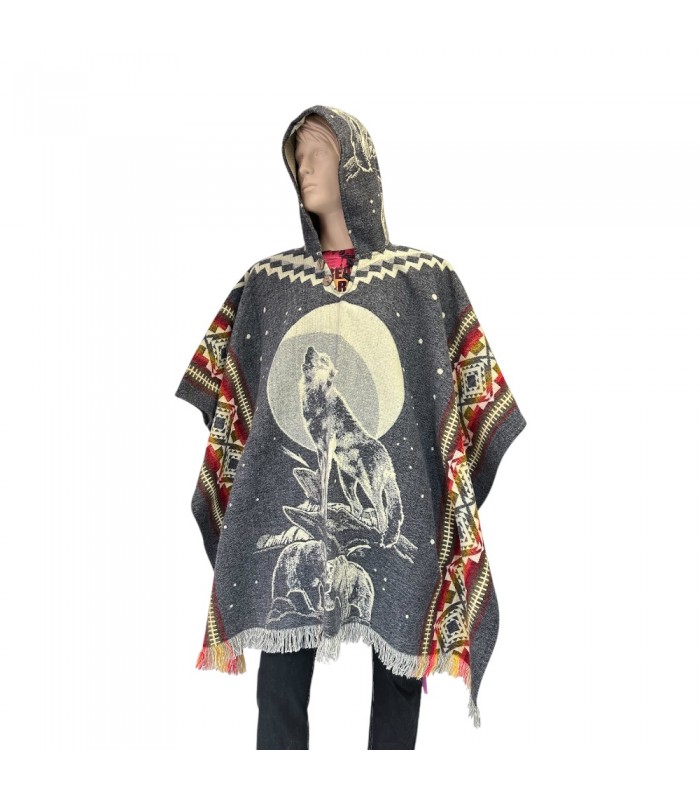 Poncho native motif loup fabriqué artisanalement en Équateur. Poncho native motif loup fabriqué artisanalement en Équateur.