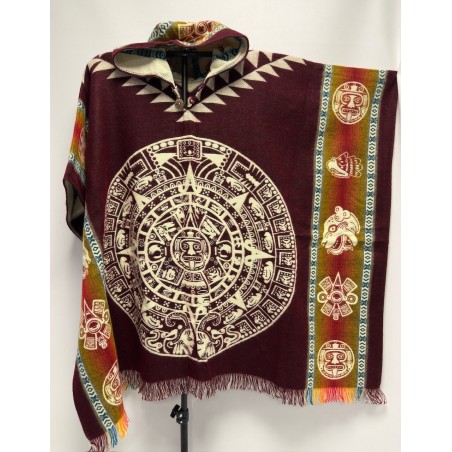Poncho calendrier maya fabriqué artisanalement en équateur, 70% acrylique et 30% laine d’alpaga.