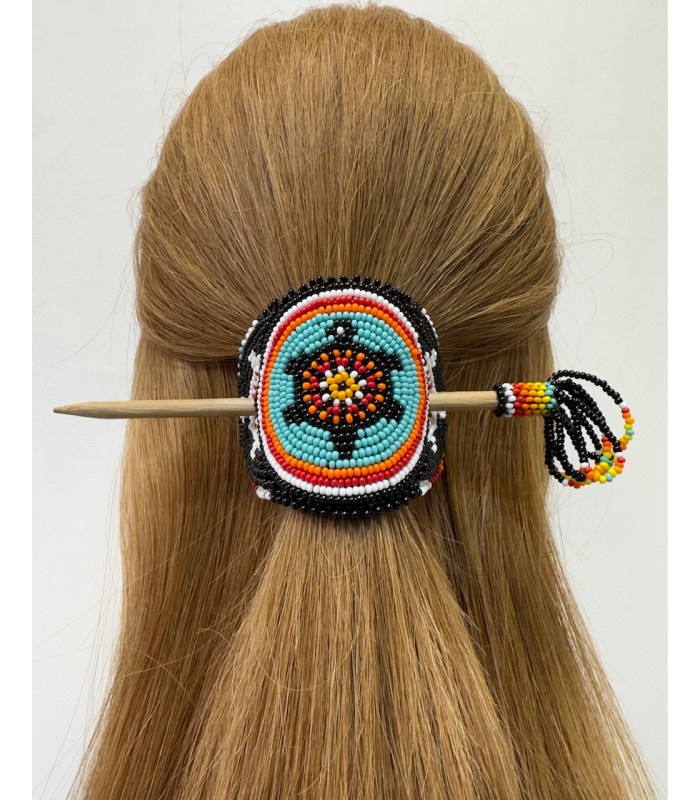 Barrette amérindienne en perles de rocailles, fabriqué entièrement à la main en Équateur