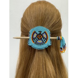 Barrette amérindienne en perles de rocailles, fabriqué entièrement à la main en Équateur .