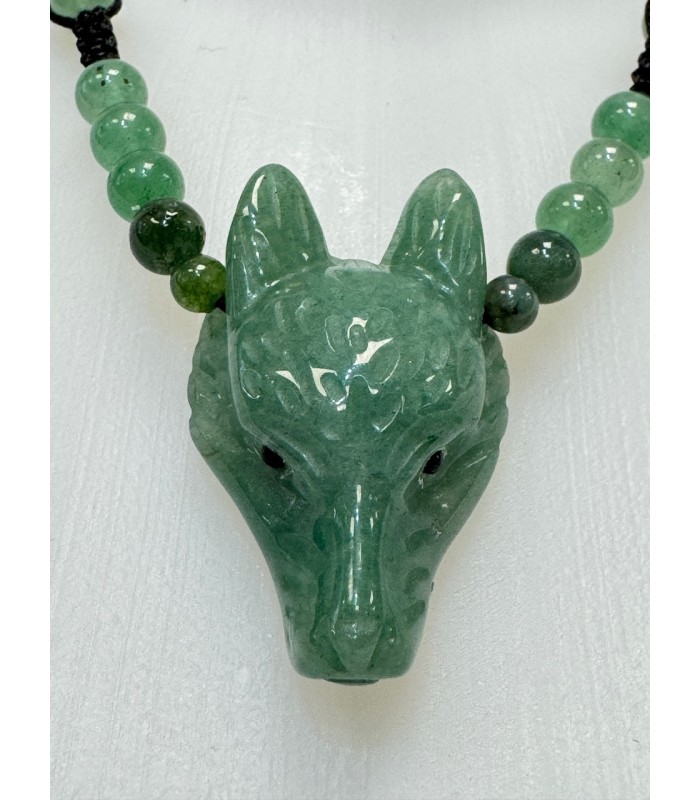Collier et pendentif tête de loup en pierre ( aventurine )