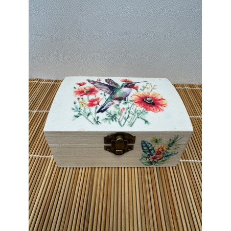 Boîte-à-bijoux fabriqué de façon artisanale avec motif