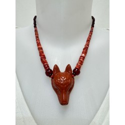 Collier & pendentif tête de loup en jaspe rouge fabrication artisanale
