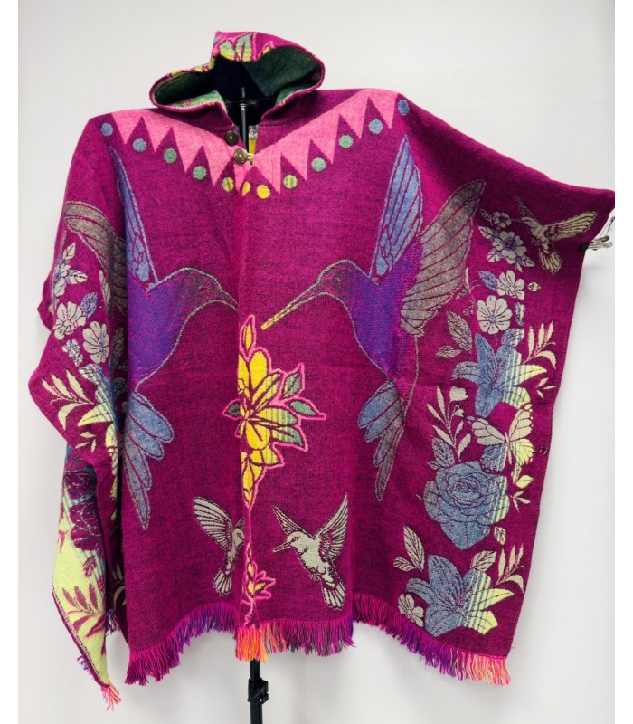 Poncho modèle mixte avec motif colibri, fabriqué artisanalement en Équateur